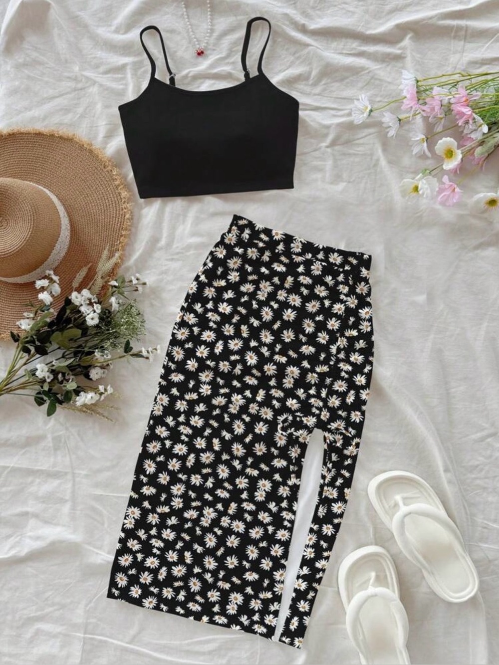 Black Daisy Print Midi Skirt with Side Slit